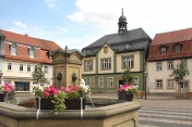 Marktbrunnen und Rathaus - Bildautor: Matthias Pihan, 19.07.2019