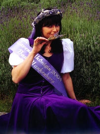 7. Lavendelkönigin 2004/05: Monique - Bildautor: Foto - Fachdrogerie Greiner