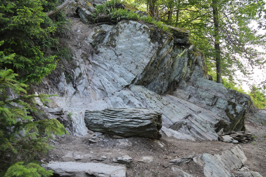 Das Beulwitz-Denkmal in der Klinge - Bildautor: Matthias Pihan, 31.05.2023