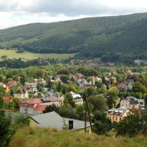 Blick vom Pfarrberg zum Villenviertel - Bildautor: Matthias Pihan, 22.08.2016