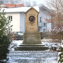 Frbeldenkmal - Bildautor: Matthias Pihan, 06.02.2018