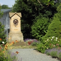 Frbeldenkmal - Bildautor: Matthias Pihan, 20.06.2018