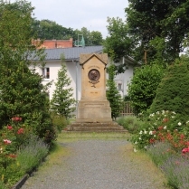 Frbeldenkmal - Bildautor: Matthias Pihan, 16.06.2020