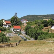 Blick von der Metze zum Wohngebiet Lbichen - Bildautor: Matthias Pihan, 17.07.2022