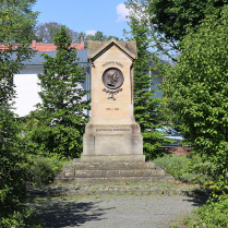 Frbeldenkmal - Bildautor: Matthias Pihan, 10.05.2024
