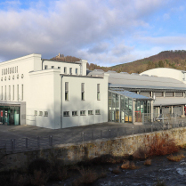 Stadthalle - Bildautor: Matthias Pihan, 23.12.2024