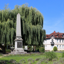 Am Georgdenkmal - Bildautor: Matthias Pihan, 10.08.2025