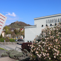 An der Stadthalle - Bildautor: Matthias Pihan, 16.04.2026