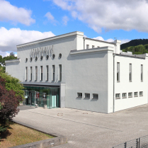 Stadthalle - Bildautor: Matthias Pihan, 09.07.2026