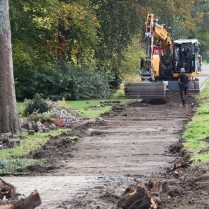 Oktober bis Dezember 2020 - Wegebau und Neupflanzung Bume Kurpark