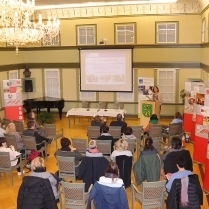 Gruwort der Vorsitzenden des Pestalozzi-Frbel-Verbandes e.V. (pfv) Bettina Stobbe - Bildautor: Matthias Pihan