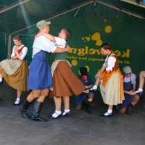 Auftritt des Thringer Folklore Tanz-Ensemble Rudolstadt - Bildautor: Matthias Pihan