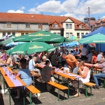 Mittagessen auf dem Markt - Bildautor: Matthias Pihan