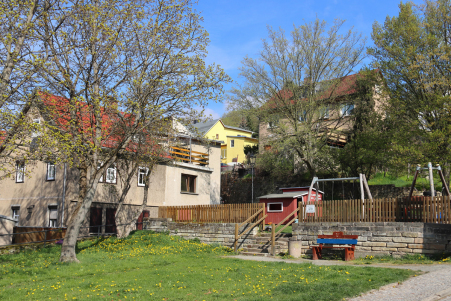 Am Hausbergspielplatz